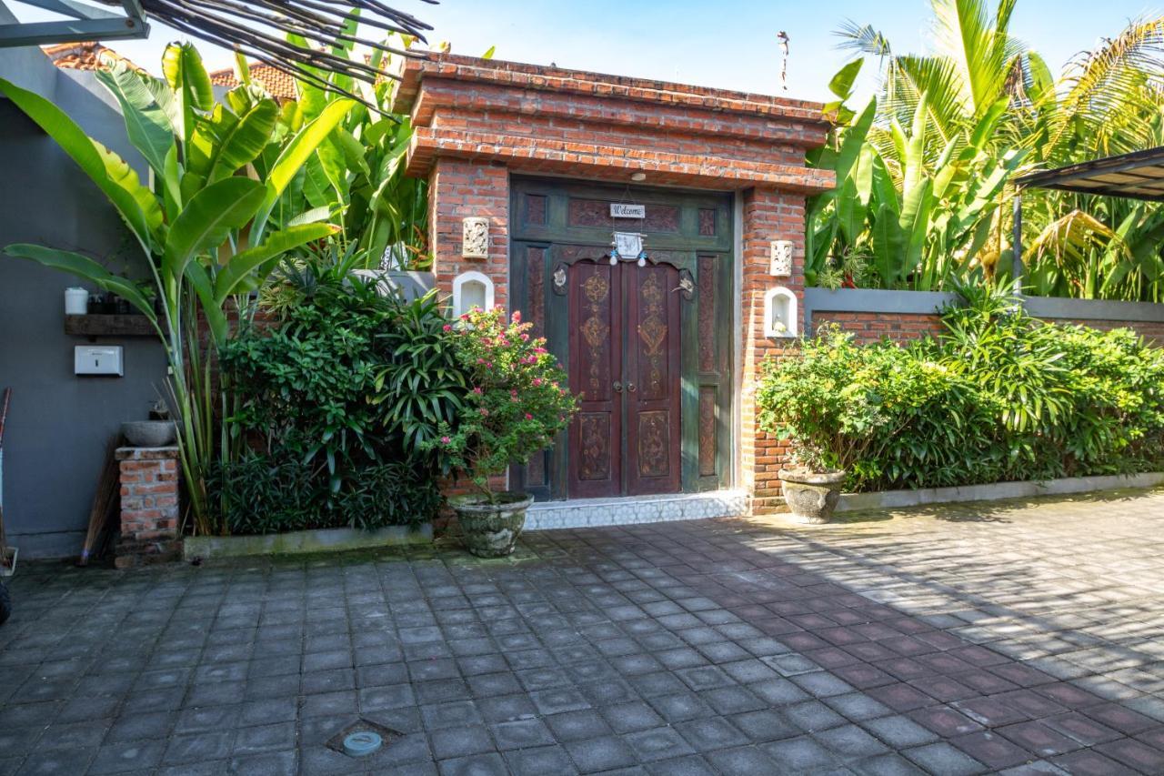 D-Anyar Stay And Surf Canggu Exteriör bild
