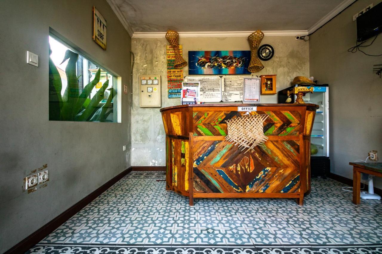 D-Anyar Stay And Surf Canggu Exteriör bild