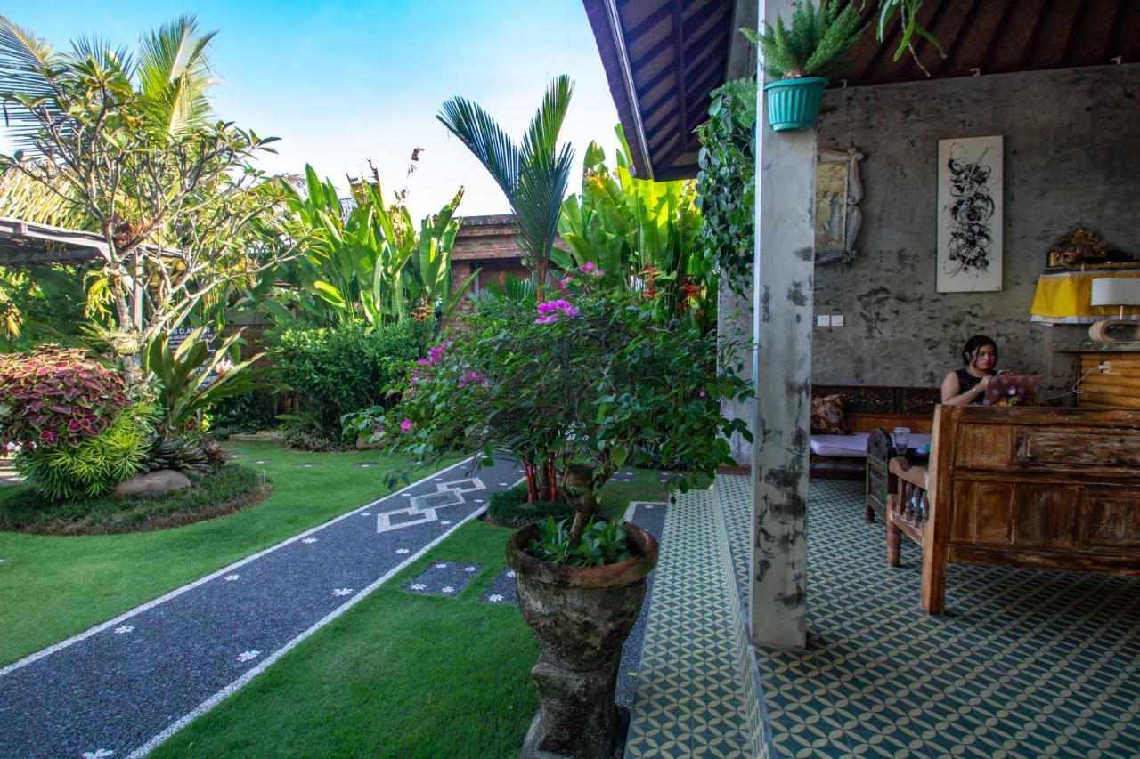 D-Anyar Stay And Surf Canggu Exteriör bild
